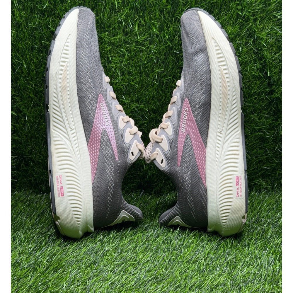 Brooks Ghost 17 Womens sz 8 Running Shoes Poppy Seed Pink Bluewash 1204311B027 - Picture 9 of 10
